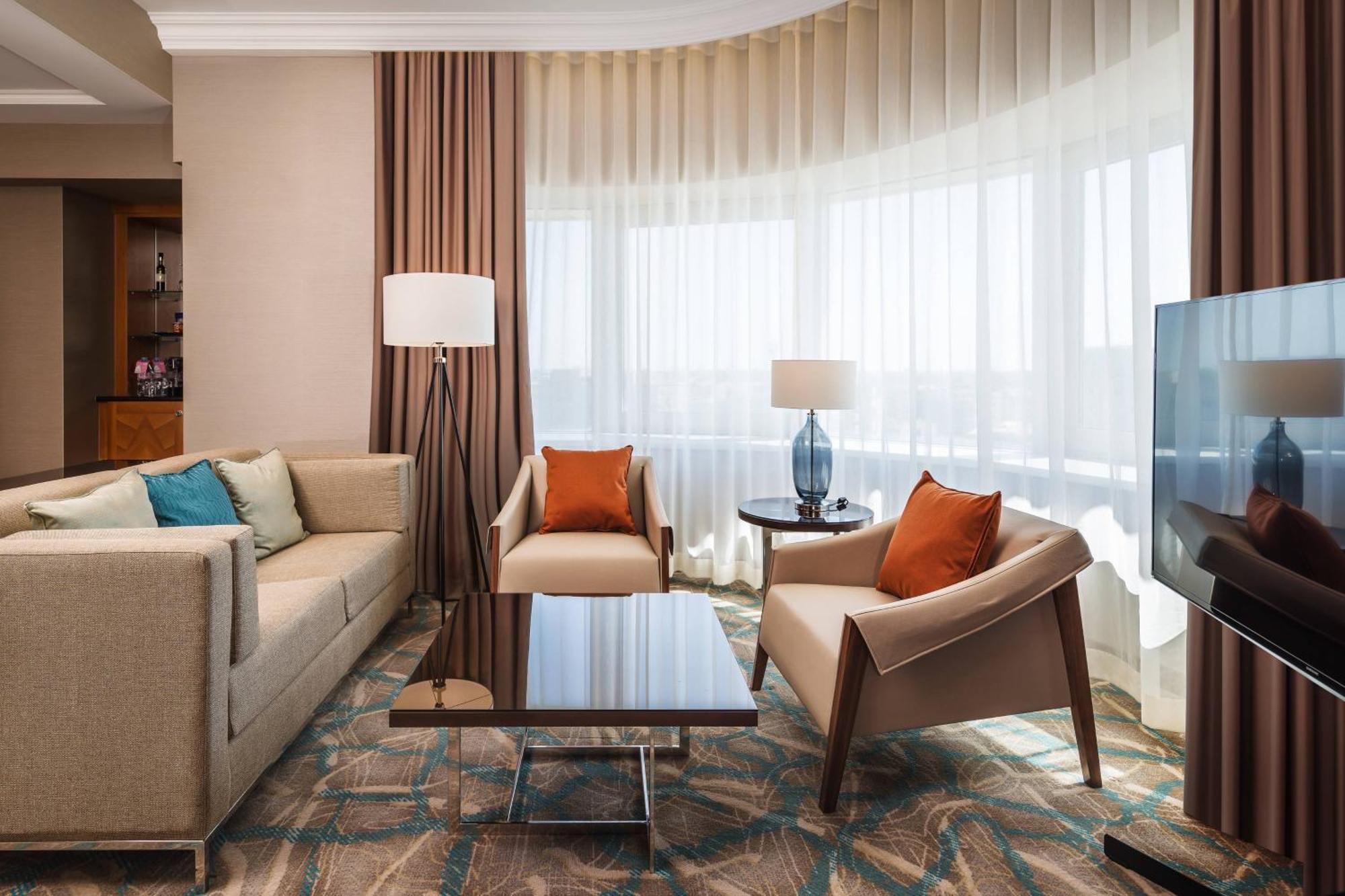 Jw Marriott Bucharest Grand Hotel Exterior photo Living room