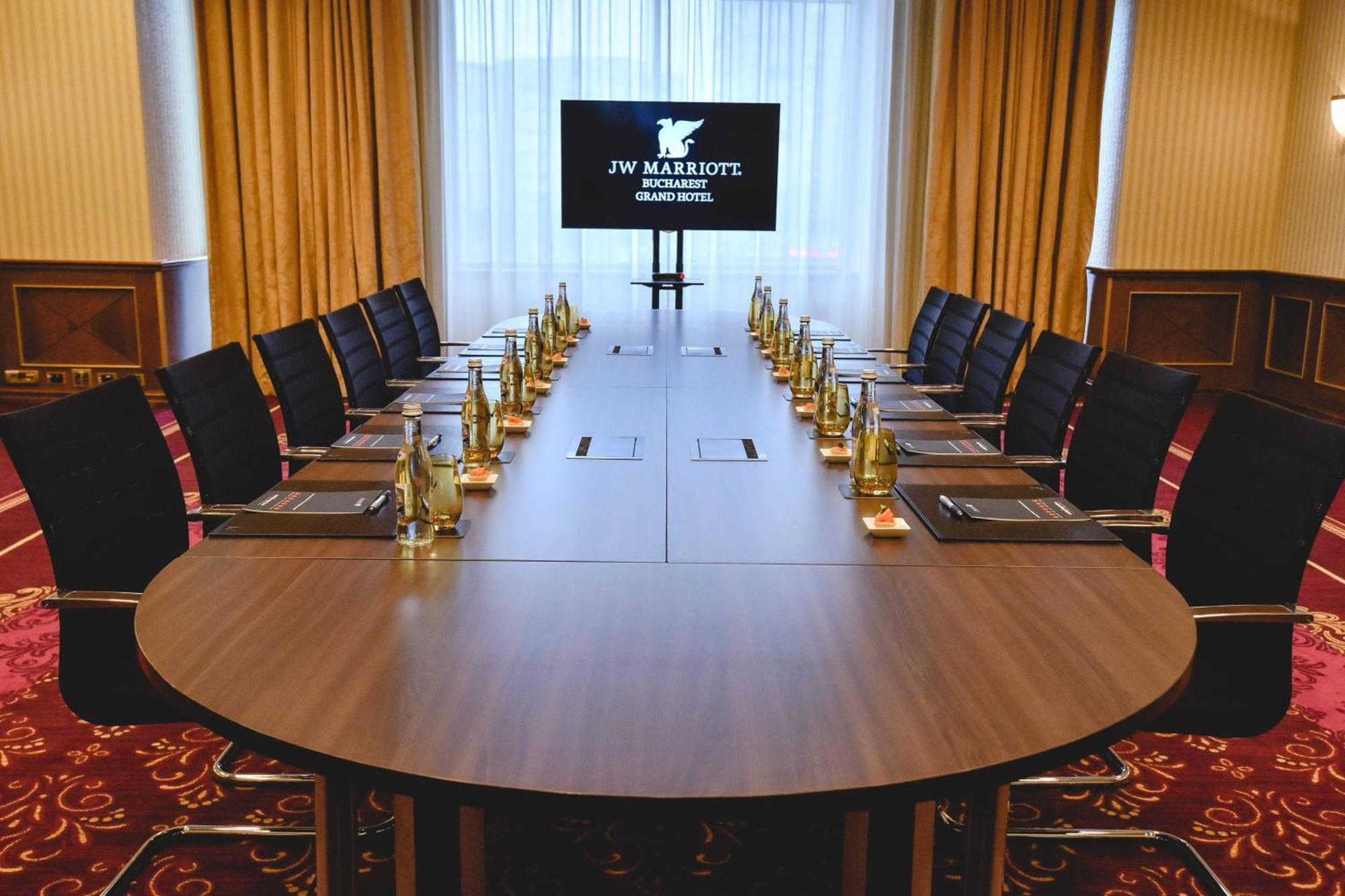 Jw Marriott Bucharest Grand Hotel Exterior photo The boardroom at The Mark Hotel